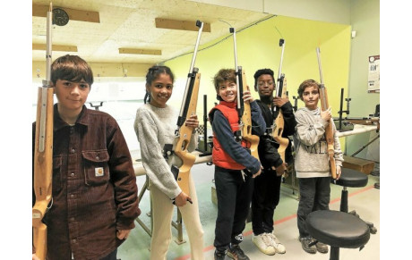 Initiation au tir pour les jeunes des Tickets sports du pays d'Auray